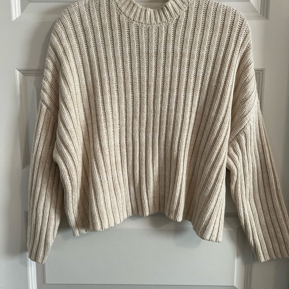 Jessica Simpson Sweaters - Jessica Simpson Cream Ribbed Sweater